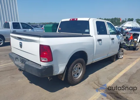 2019 Ram 1500 Classic Tradesman z USA, uszkodzony, nr VIN 3C6RR6KGXKG686743